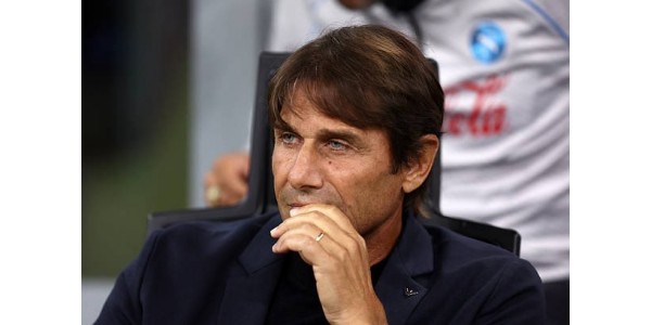O Nápoles não conseguiu manter o título da Serie A O Nápoles não conseguiu manter o título da Serie A